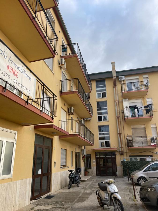 تْشيفالو B&B Le Suites Di Costanza المظهر الخارجي الصورة