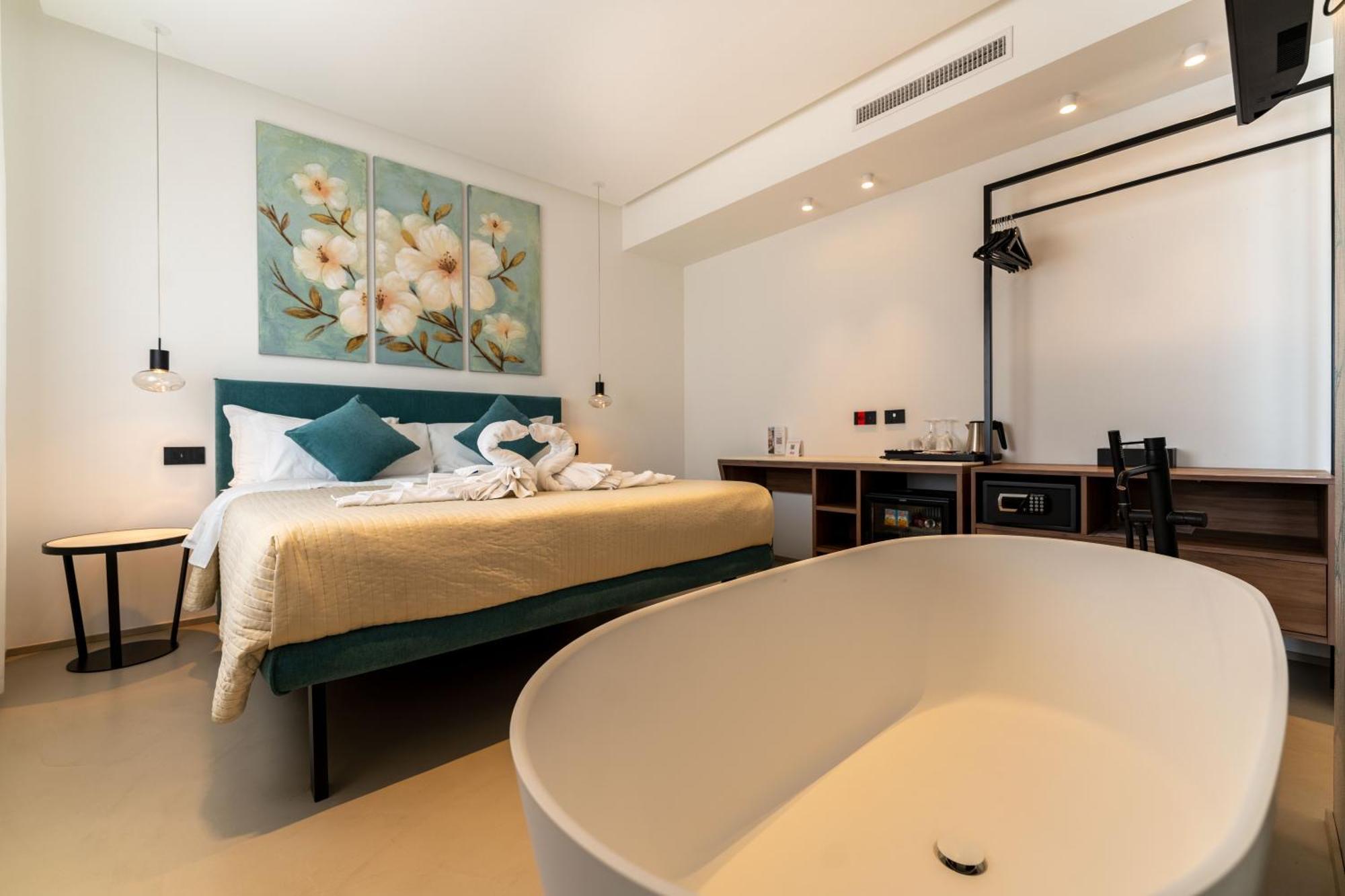 تْشيفالو B&B Le Suites Di Costanza المظهر الخارجي الصورة